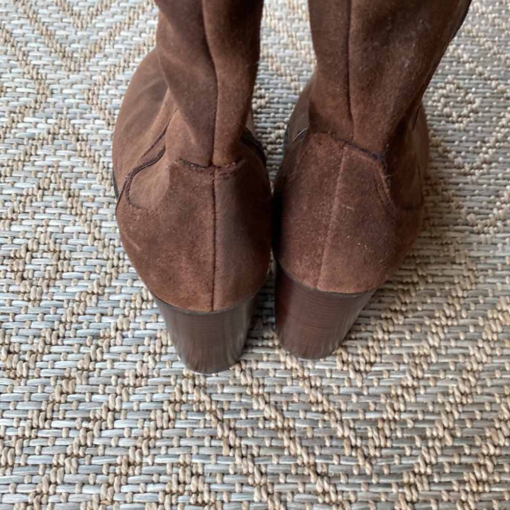 Adrienne Vittadini boots - Picture 4 of 9